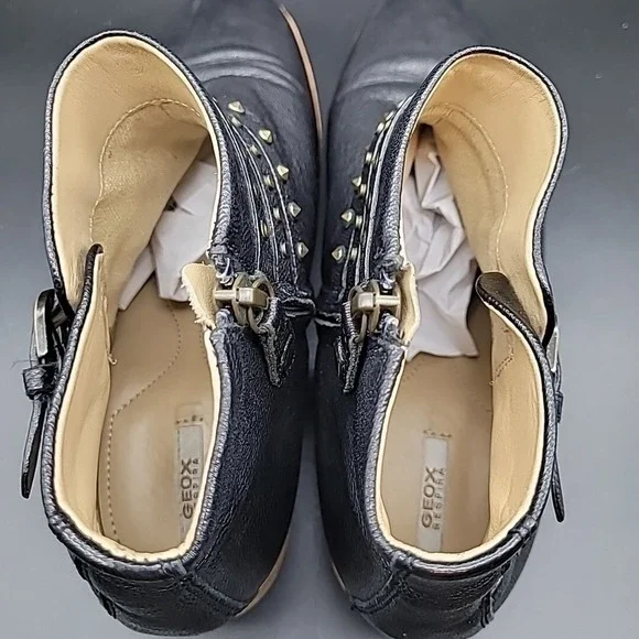 GEOX Respira Women's 8.5 Black Leather‎ Ankle Boots Studded Zipper - Picture 6 of 16